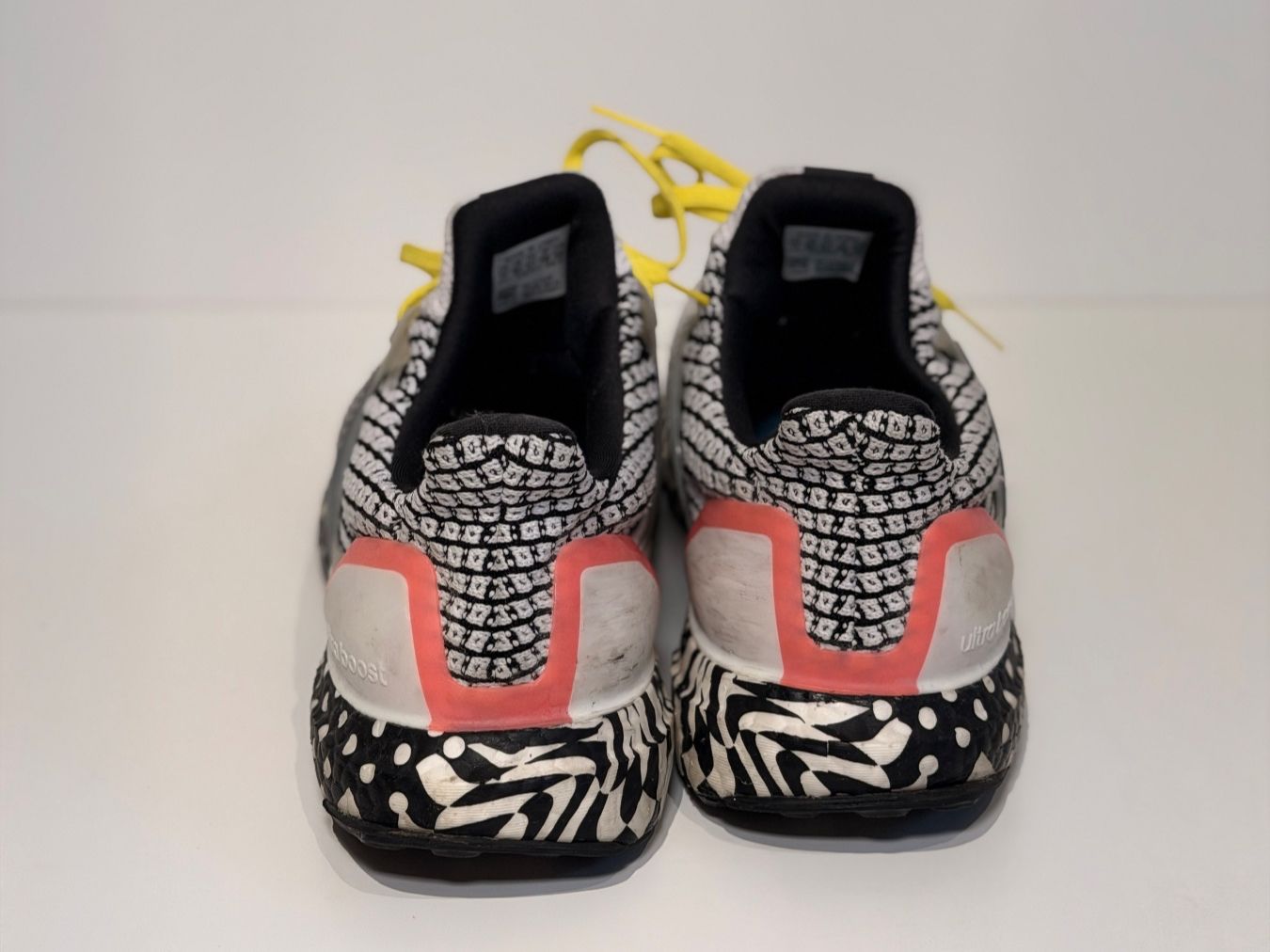Adidas Chaussures hommes: Adidas Ultra Boost 5.0 Multi Pattern – D'occasion à Küsnacht ZH par Icon21 3