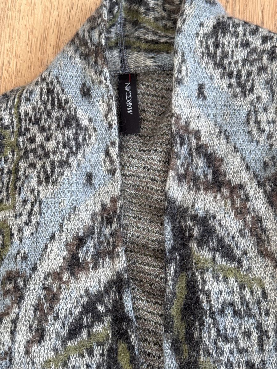 Marc Cain Maglioni & Felpe: Marc Cain cardigan – Nuovo (secondo la descrizione) da Bertschikon Gossau venduto da CarmenSir 1