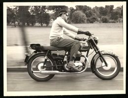 Fotografie Motorrad Matchless G2 in voll