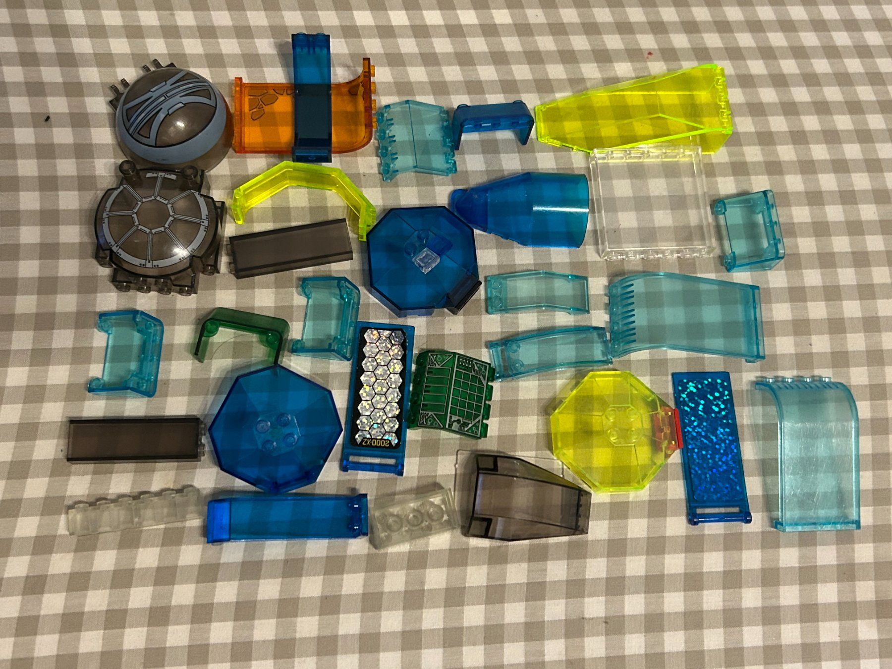 Lego Giocattoli: 30 ganz grosse Transparente Lego Teile – Usato da Volketswil venduto da Daniel68ernst