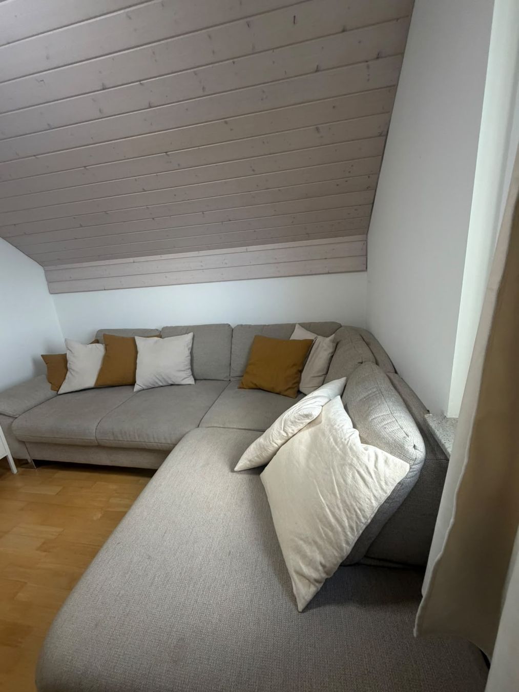Divani: Ecksofa 270x220 cm gebraucht mit Flecken – Usato da Metzerlen venduto da Susii80 4