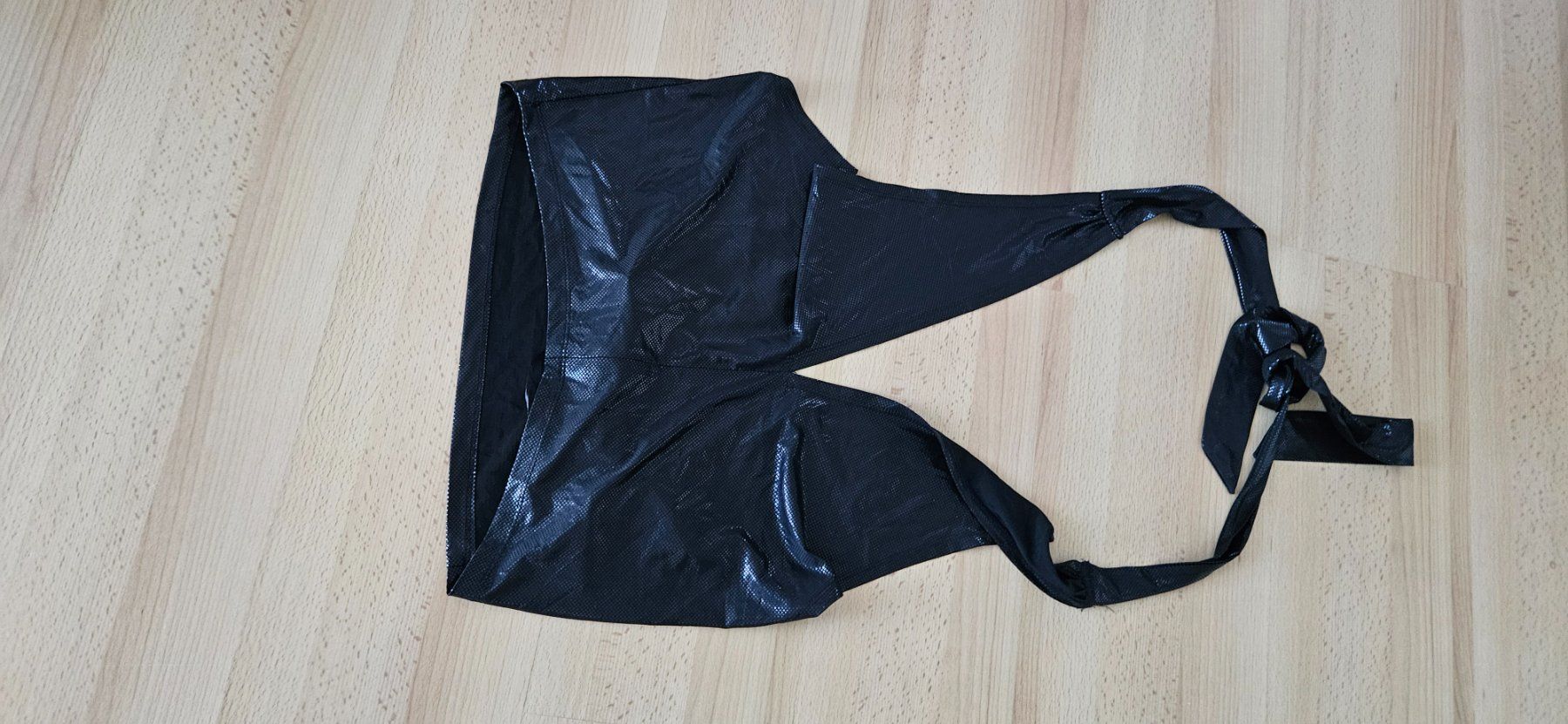 Top: Body Neon & Nylon neuf (c) – Nuovo (secondo la descrizione) da Lutry venduto da cha_pbg5 1