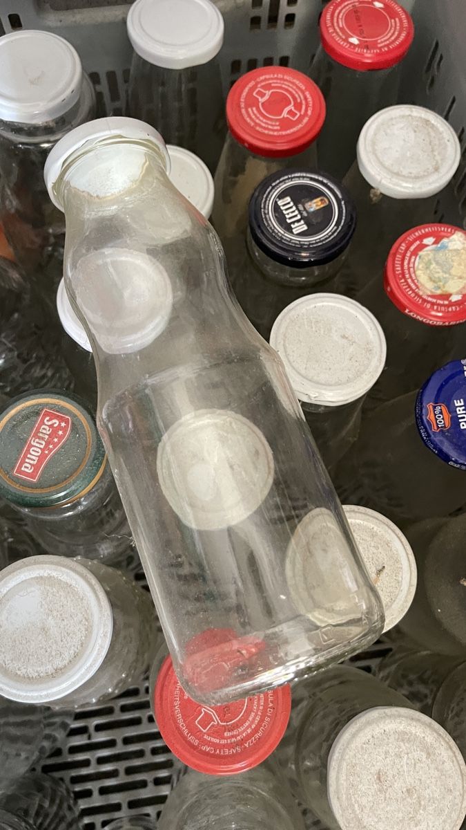Contenitori & Simili: 30 Einmachgläser/mit Deckel für Tomatensauce – Usato da Selzach venduto da Giusi400 1