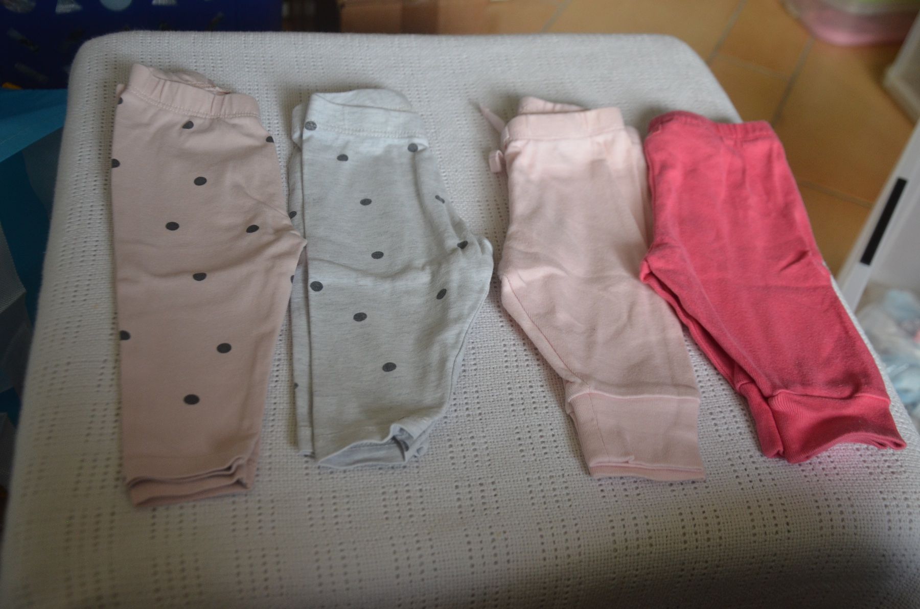 Pantaloni: TAILLE 56-62 - 4 HOSE – Usato da Chiasso venduto da Dolly015
