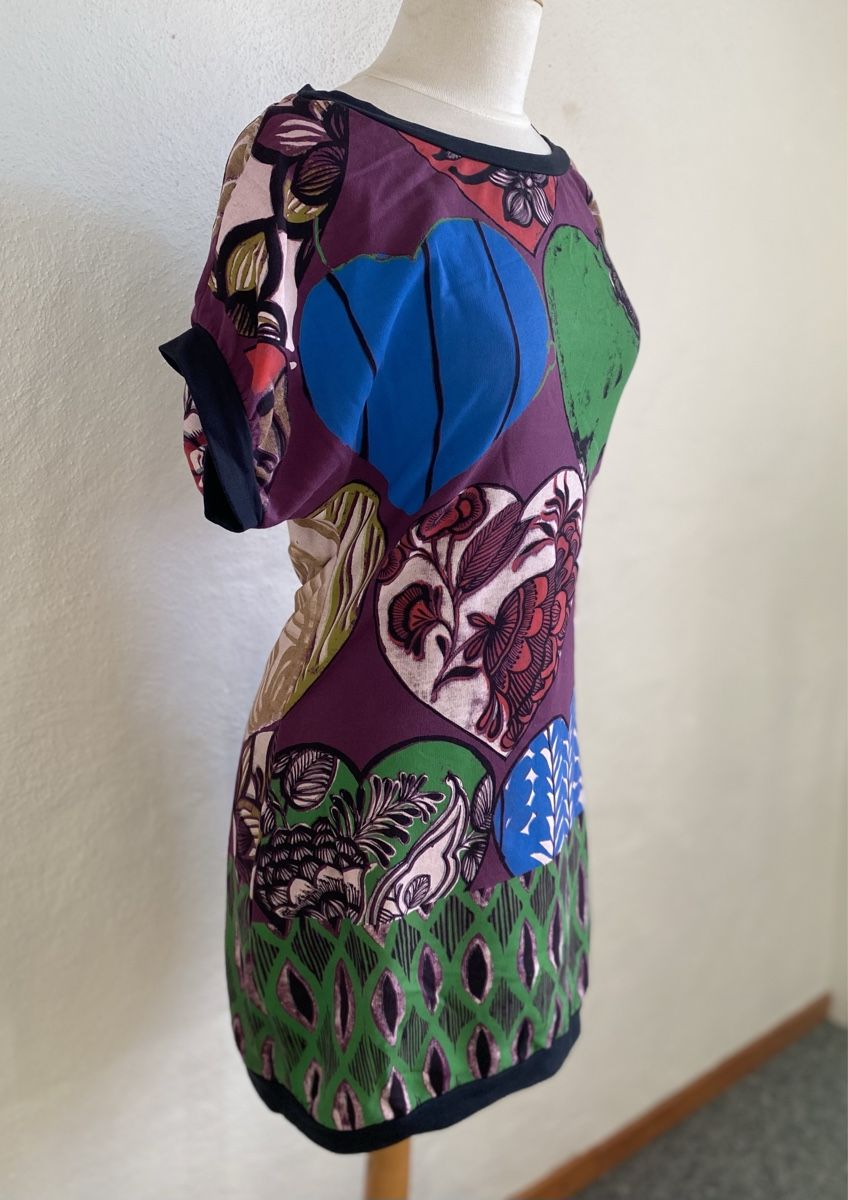 Custo Barcelona Vestiti: Mini-robe ou tunique Custo Barcelona – Usato da Broc venduto da ffribourg 1