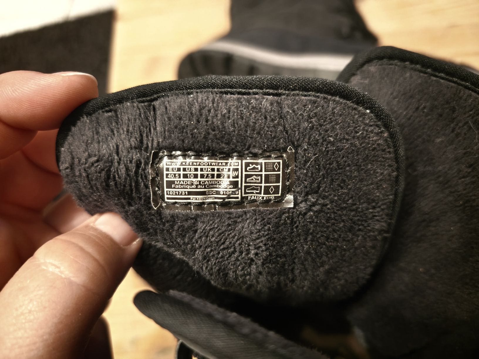 Keen Scarpe da uomo: Winterschuhe Keen Grösse 40,5 – Usato da Busswil BE venduto da Mango87 2