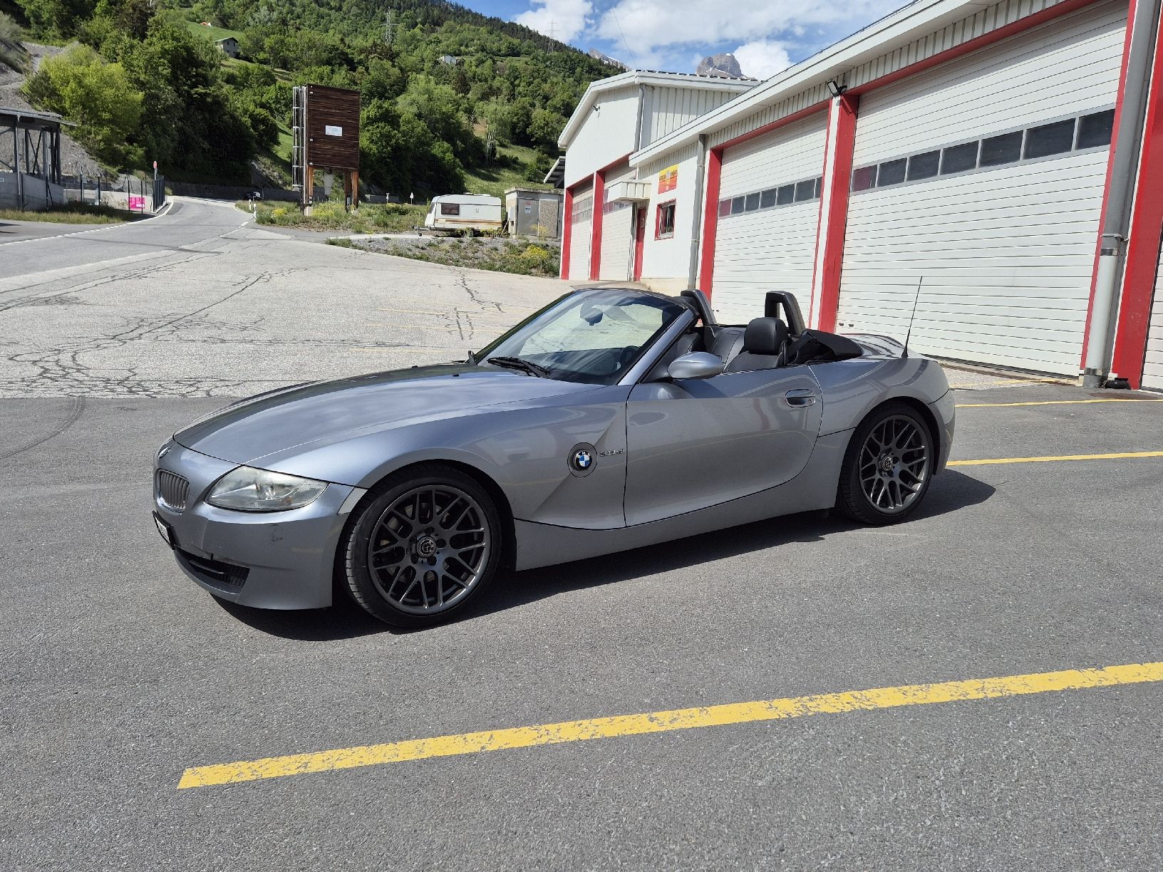 BMW Autos: BMW Z4 e85 3.0 SI  – D'occasion à Sion par 5p4hn1 4