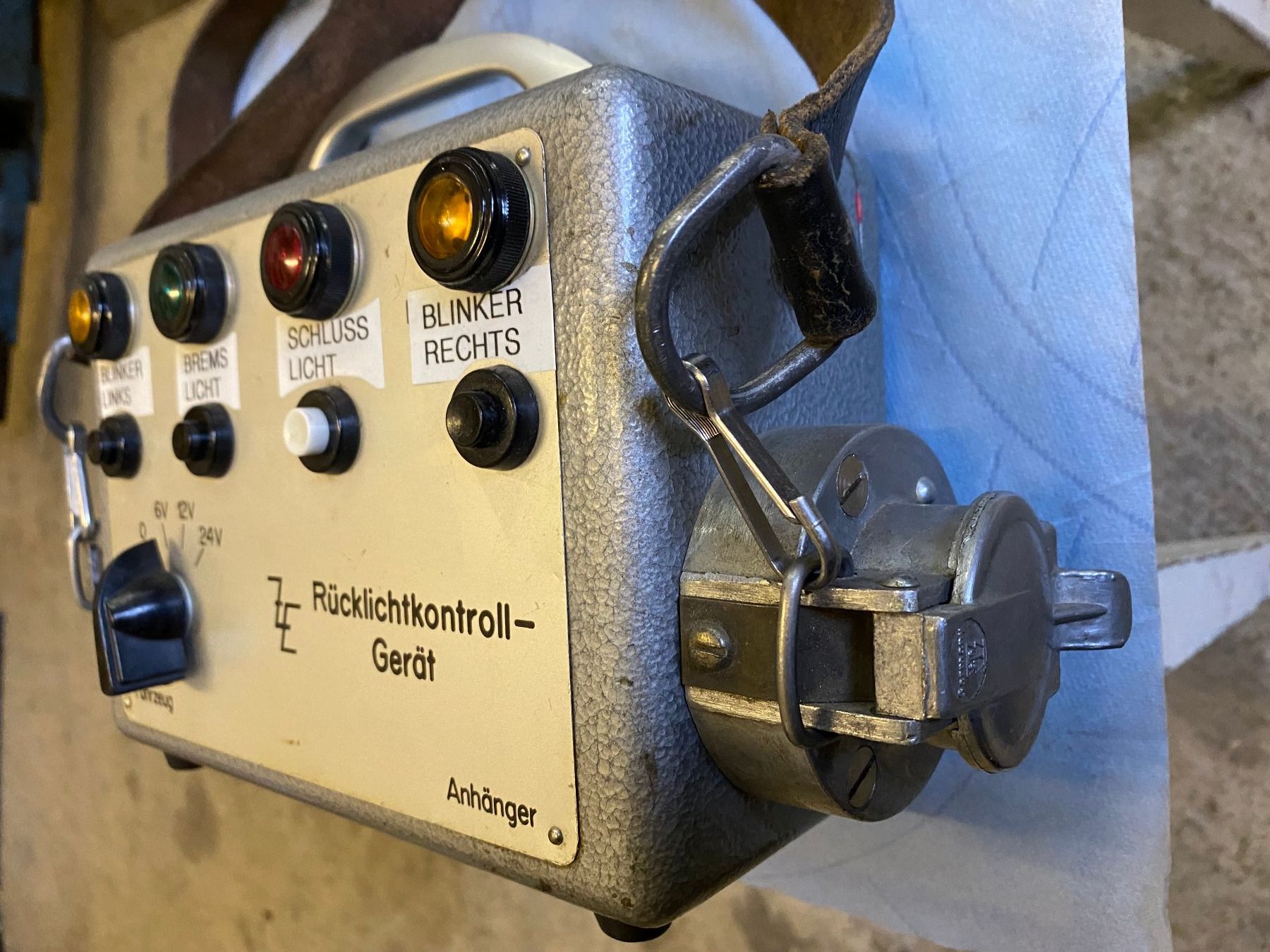 Misurare: Rücklichttester – Usato da Doerflingen venduto da Hikwood 2