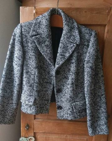 Kurzjacke / Uebergangsjacke von LIST Gr. 36 / 38