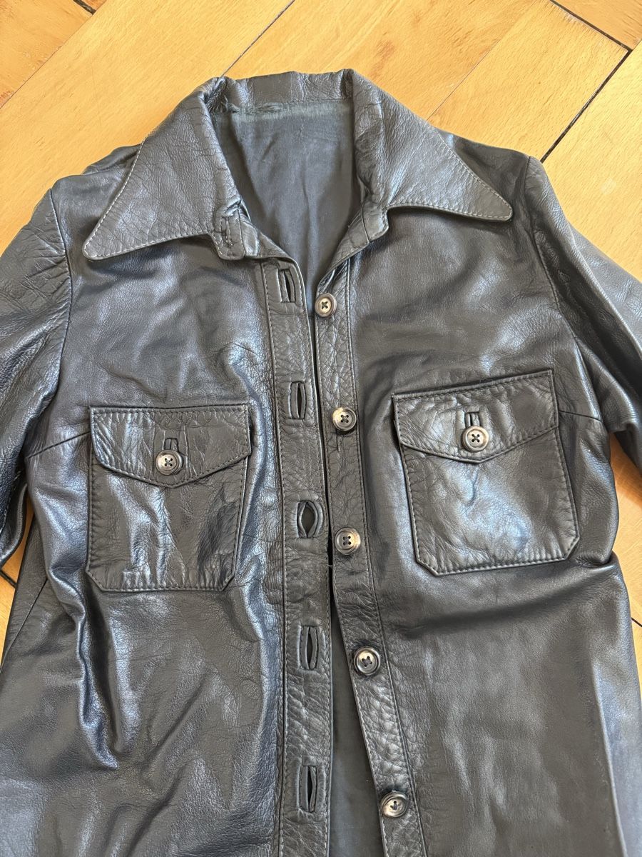 Giacche: schwarze vintage Lederjacke Gr.36 – Usato da Kriens venduto da tam_l8v2