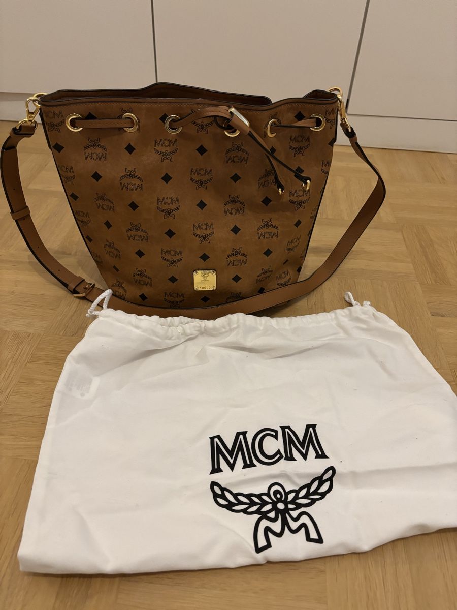 Mcm Taschen für Damen: MCM Beuteltasche – Gebraucht aus Mümliswil von Smile4ever