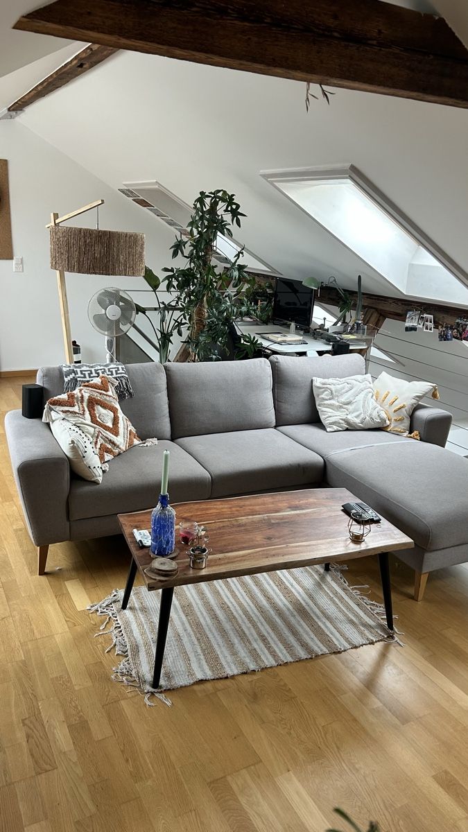 Micasa Sofas: Tolles Ecksofa Stoff Micasa – D'occasion à Basel par Tshabajuju 3