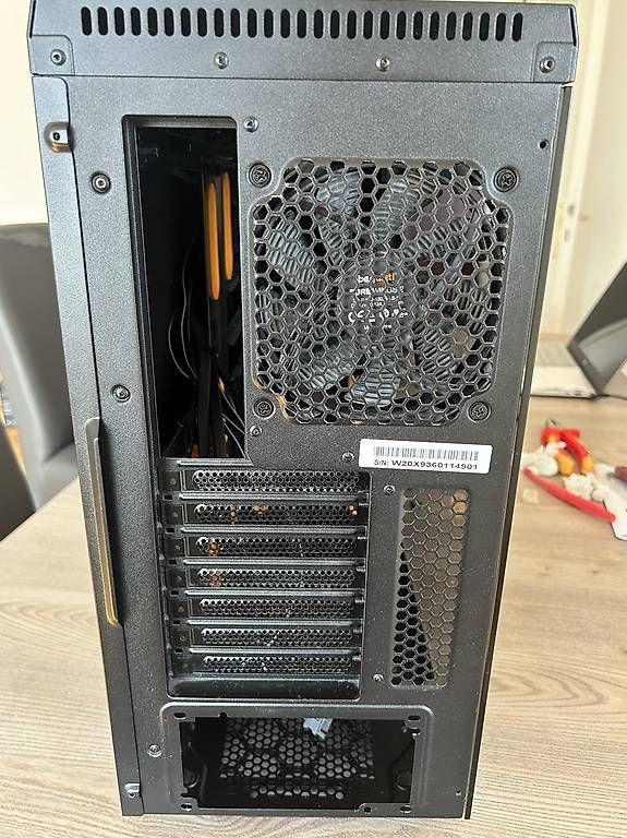 beQuiet! Custodie: Boitier PC - be quiet! Pure Base 600 – Usato da Chavannes-Renens venduto da CrankRino 2