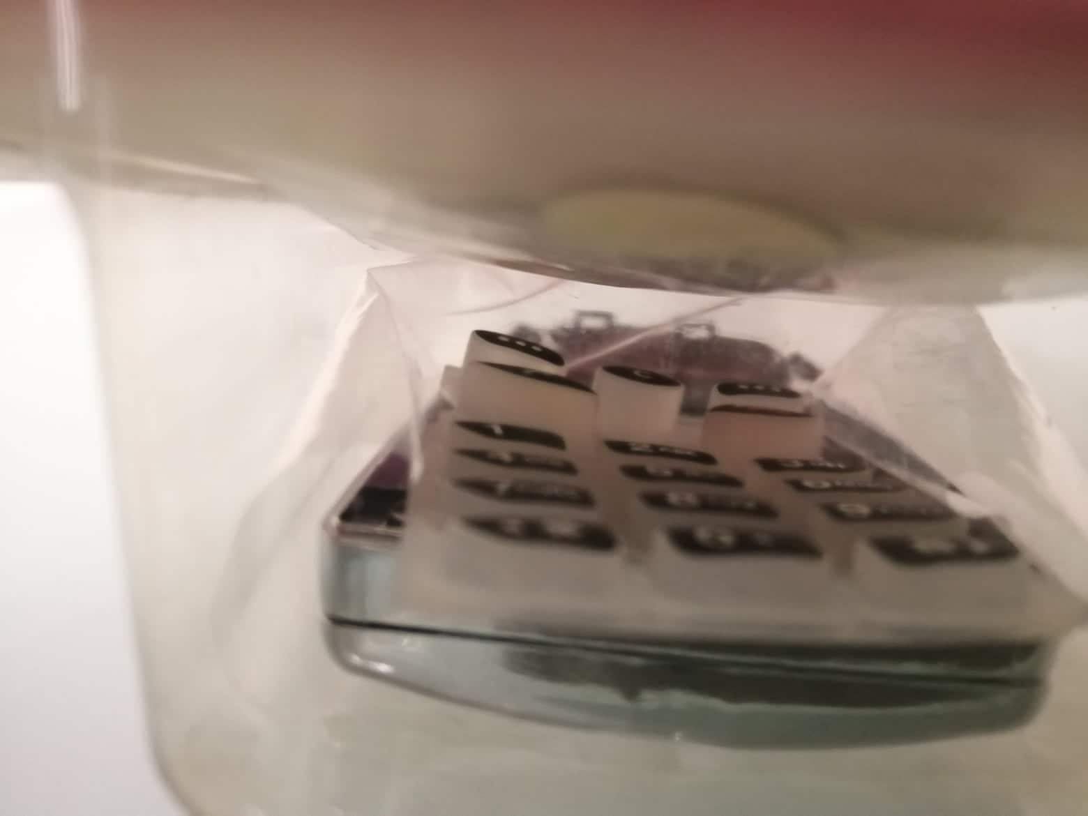 Telefoni cellulari / Smartphones: NEU Samsung SGH 600 Cover – Nuovo e nell'imballaggio originale da Bäch SZ venduto da Swissy46 2