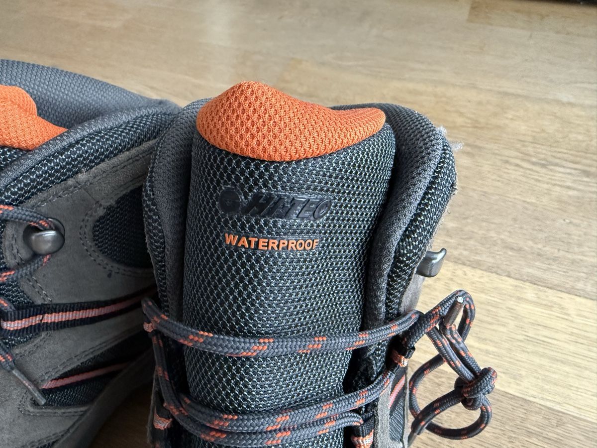 Scarpe da uomo: Hi-Tec Wanderschuhe Gr. 45 Wasserdicht Neu – Nuovo e nell'imballaggio originale da Reinach AG venduto da innamac 4