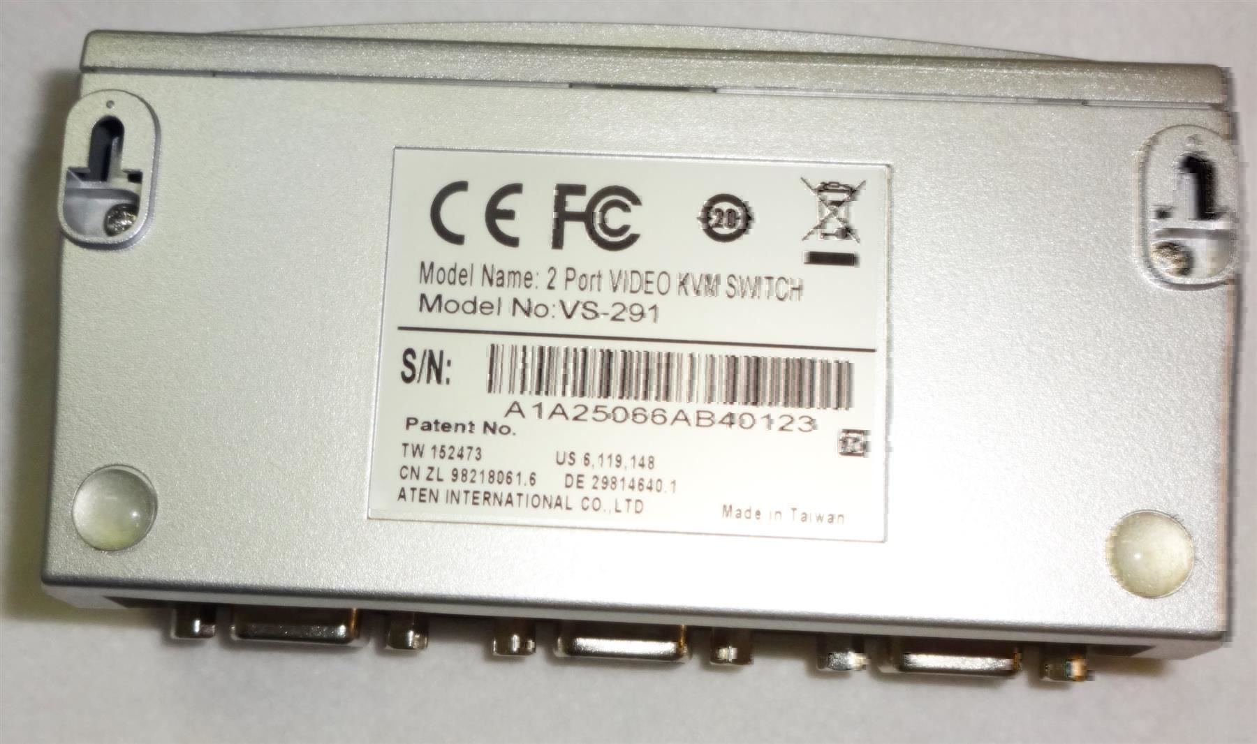 Unità & Adattatore: 2 port video switch VS-291 – Usato da St. Gallen venduto da WWL 2