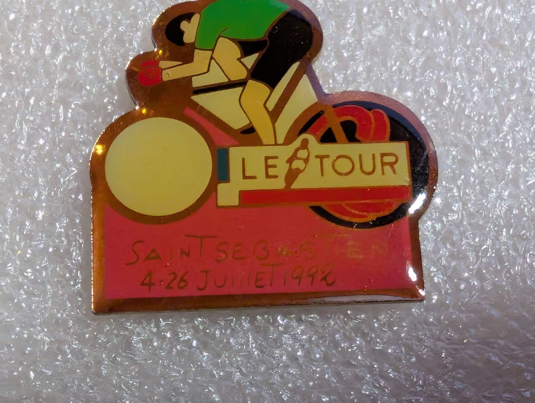 Placchette & Badge: Ansteckpin 263: Le Tour – Usato da Oppligen venduto da Pin-Fall-Shop