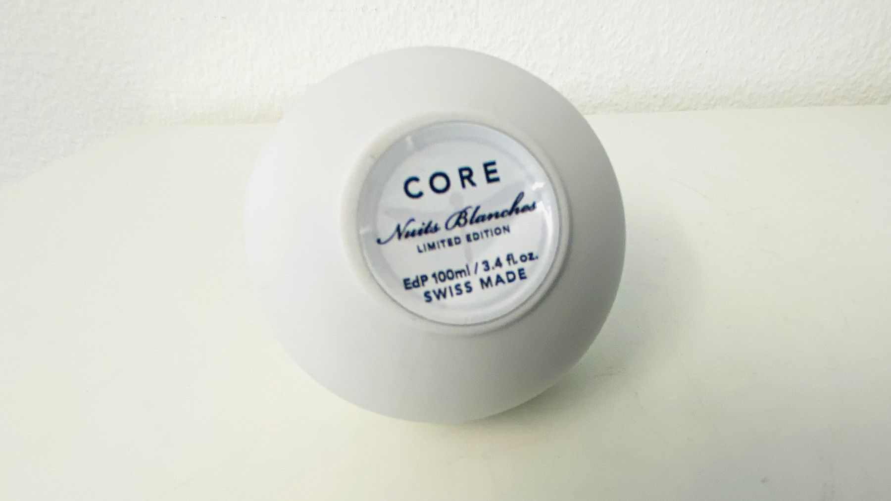 Parfums & Eau de Toilette: CORE Nuits Blanches Eau de Parfum – Schweizer Nischenduft – D'occasion à Zürich par Arche_Brockenhaus 2