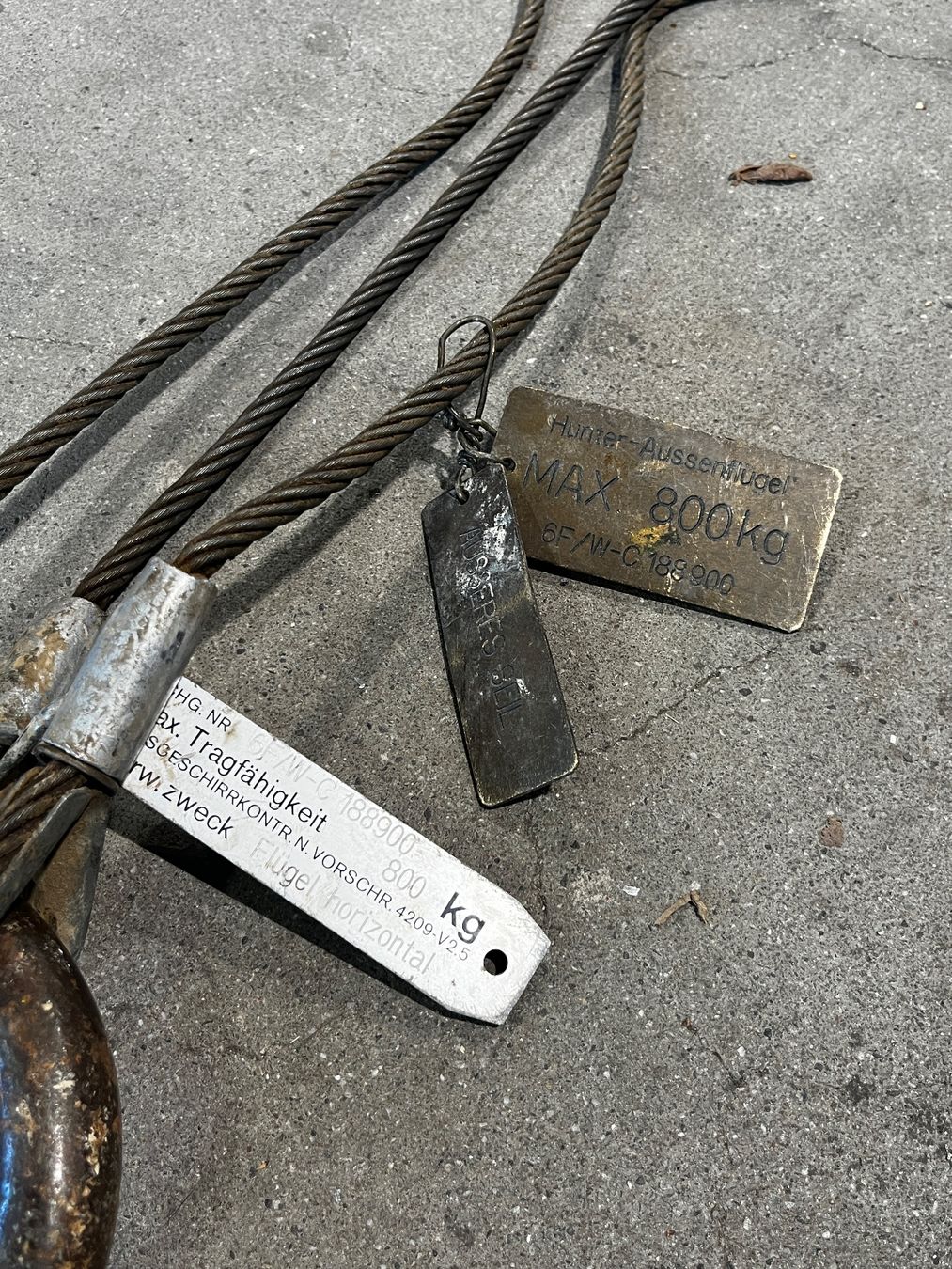 Alle Werkzeuge: Drahtsteilgehänge zu Hunter, CH Militär, Luftwaffe – Gebraucht aus Luzern von Fracht-Design 3