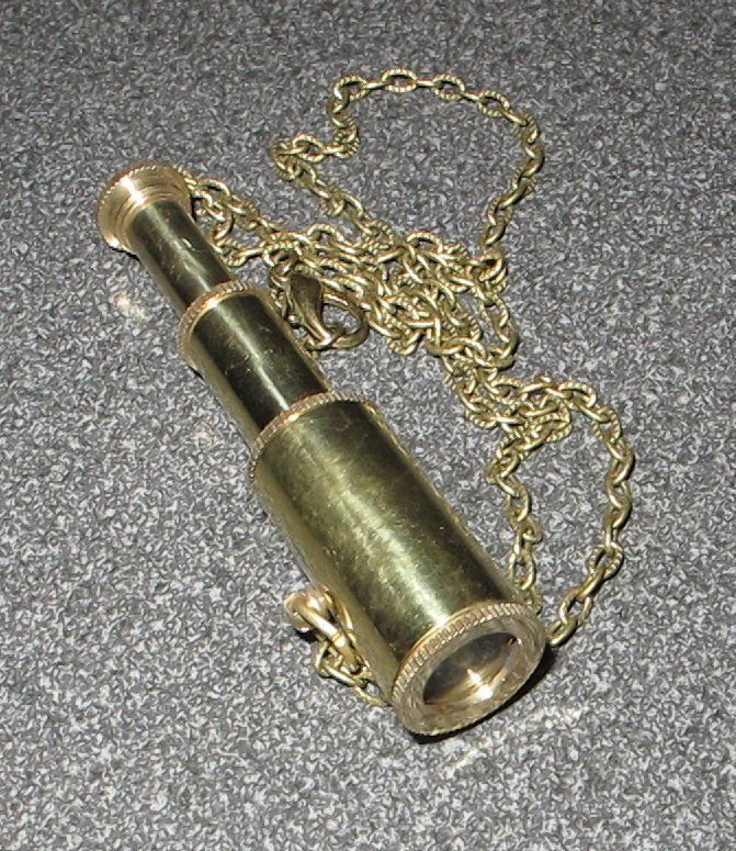 Binocoli: Steampunk Fernrohr Fernglas mit Kette – Nuovo (secondo la descrizione) da Schwanden GL venduto da UHRKNALL