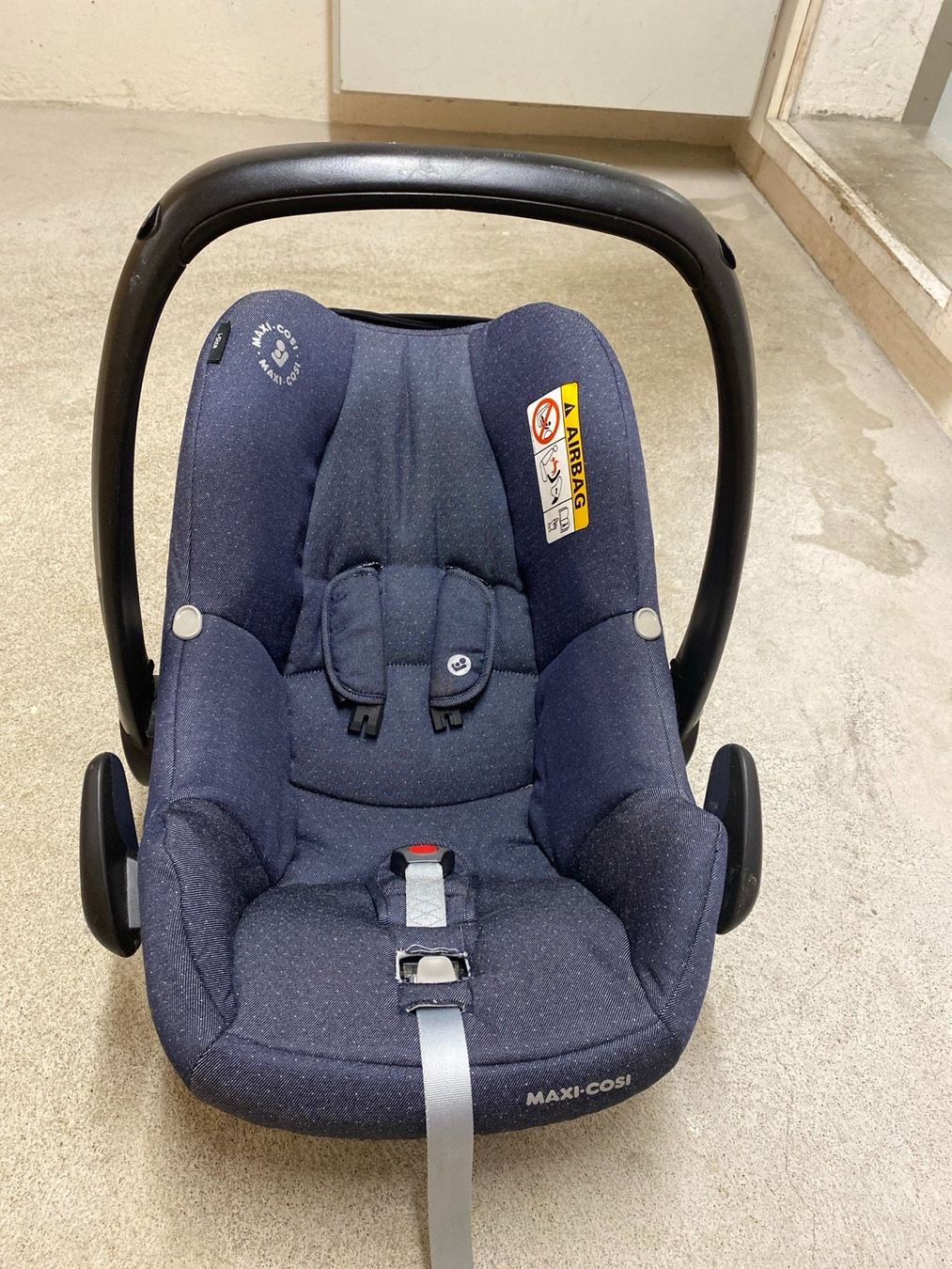 Maxi-Cosi Seggiolini per auto: Maxi cosi – Usato da Zürich venduto da rue_v79y 2