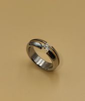 18 Karat 750 Gold/Stahl Solitär Ring Mit Stein