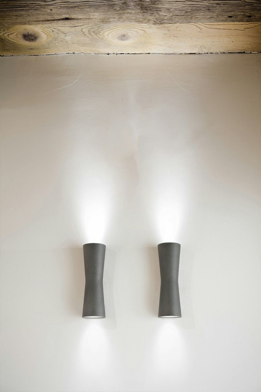 Flos Lampen: Flos - Clessidra hellgrau – Neu und originalverpackt aus Horn von Ruf_Des 2