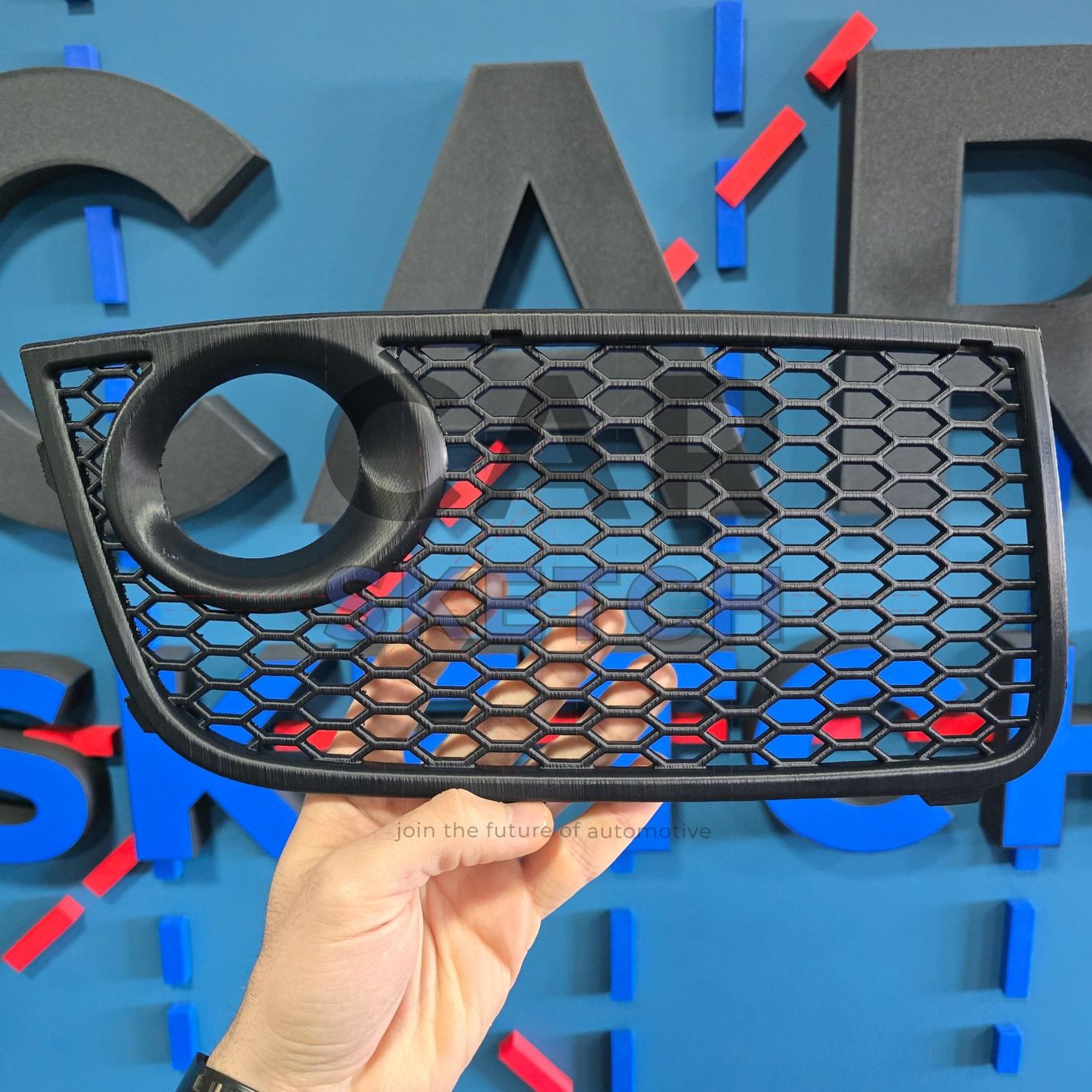 Audi Tutti pezzi di ricambio auto: Audi A4 B6 Votex Kit Seitengitter vorne links – Nuovo (secondo la descrizione) da Dietikon venduto da CarSketch 6