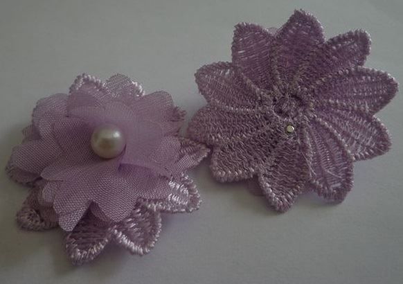 Lampade: Applique Dentelle FLEUR LILA 5 cm – Nuovo e nell'imballaggio originale da St-Imier venduto da goodber 1