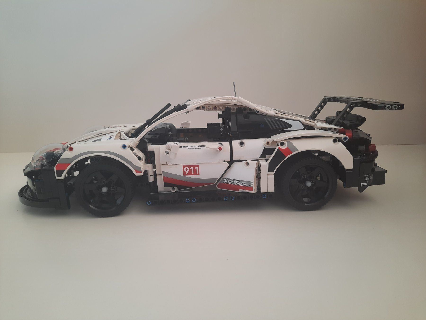 Lego Spielzeuge: LEGO Technik 42096 - Porsche 911 RSR – Gebraucht aus Bassersdorf von Serayy 2