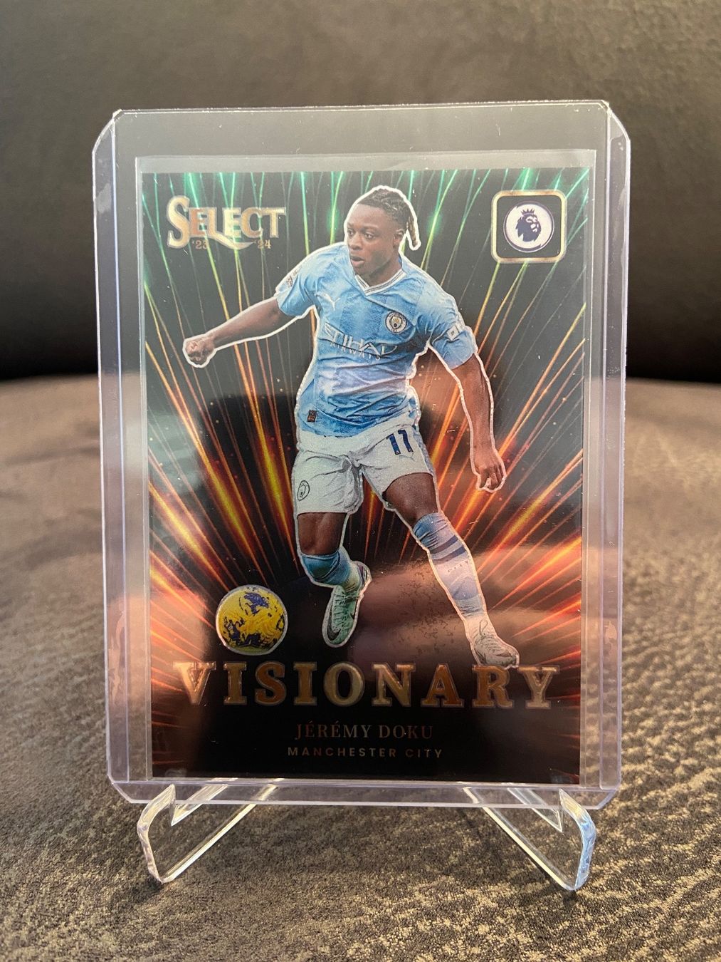 Panini Carte collezionabili: Jeremy Doku Visionary Panini Select 23/24 Case Hit!! – Usato da Dagmersellen venduto da dav_b656