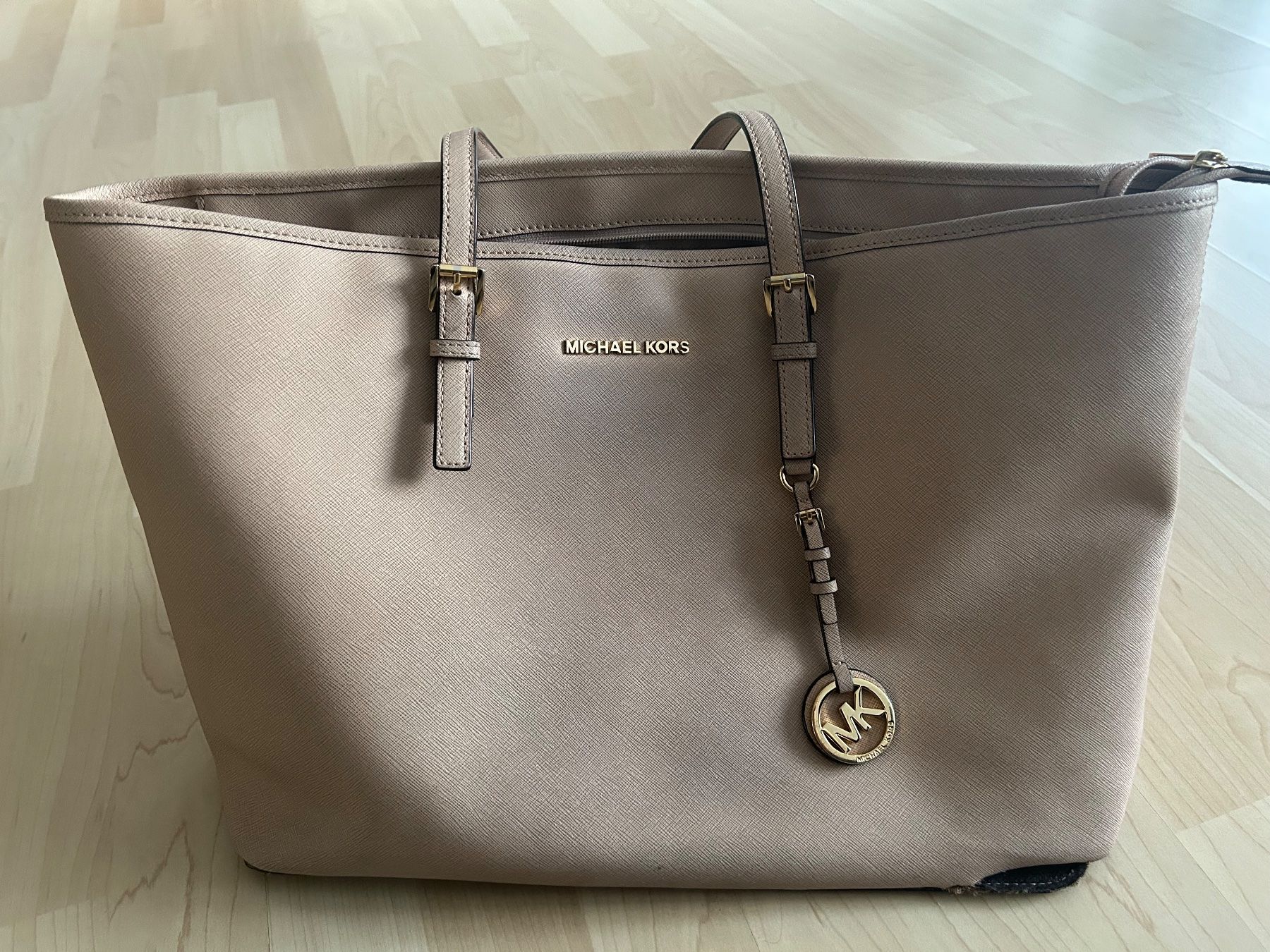 Michael Kors Borse da donna: Michael Kors Tasche gebraucht – Usato da Rudolfstetten venduto da lori_96