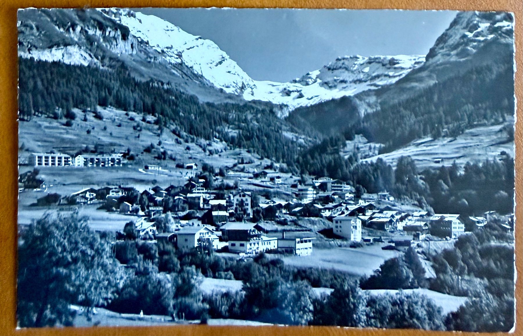Cartoline postali: Leukerbad - Panorama 1968 – Usato da Lutry venduto da Ediego