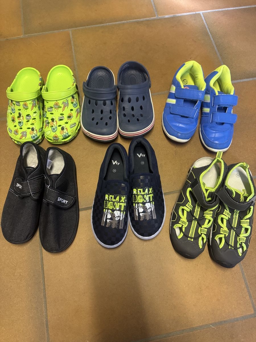 Scarpe per ragazzi: 11 Paar Schuhe Junge – Usato da Trimbach venduto da vik_5tqj 1