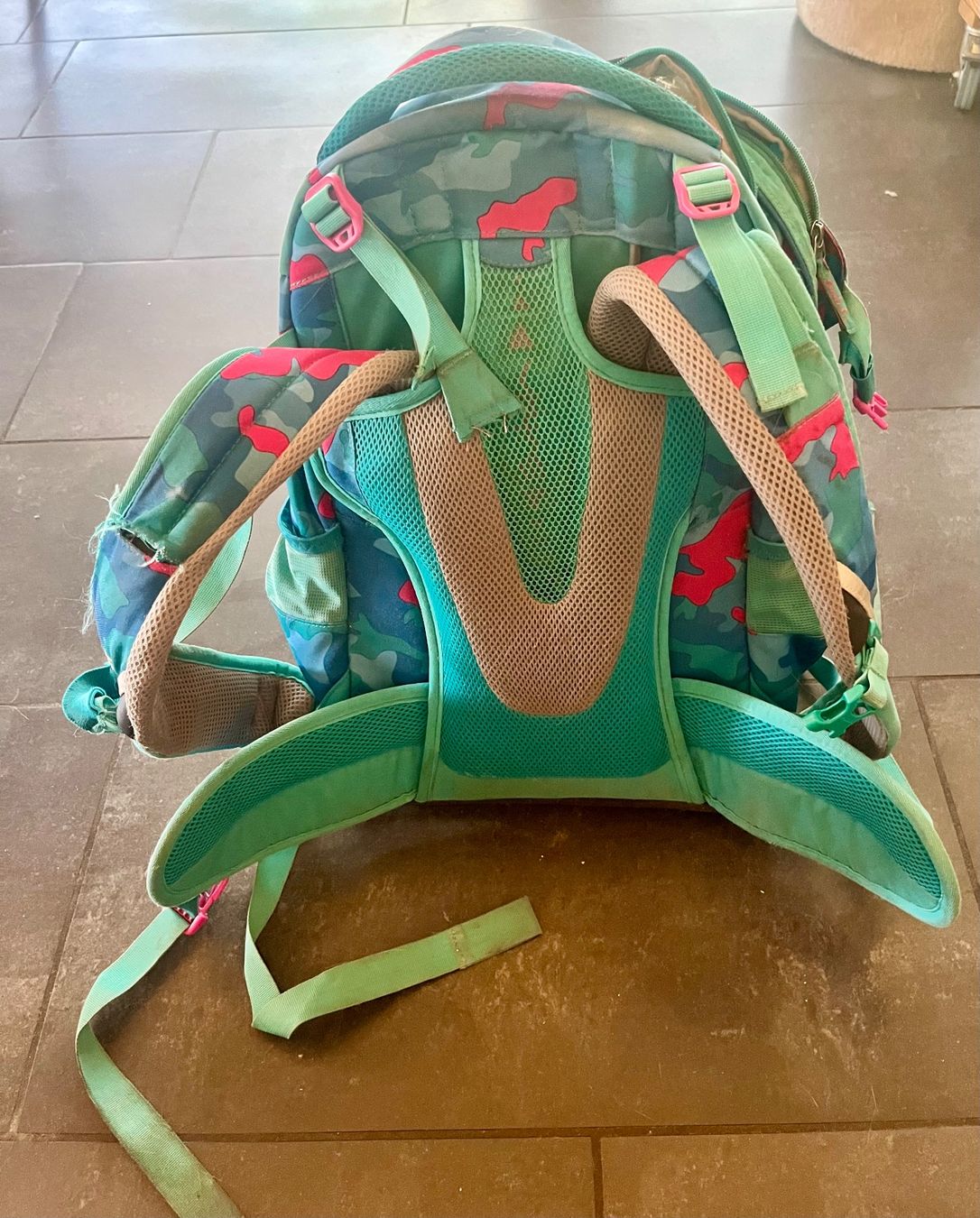 Satch Borse & Zaini: Schulrucksack Satch Camouflage gebraucht – Usato da Domat-Ems venduto da Confidar 1