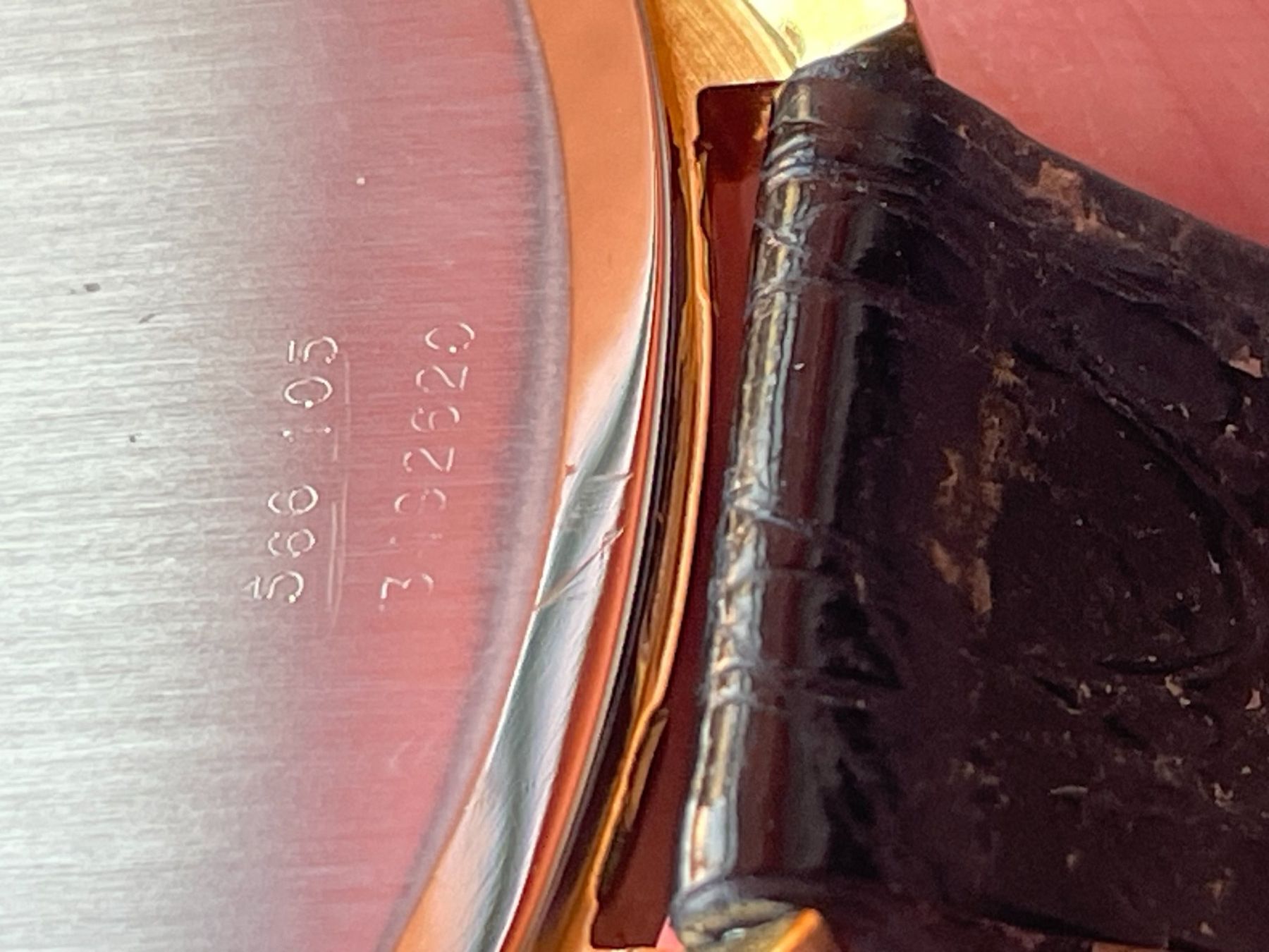 Universal Genève Orologi: UNIVERSAL GENÈVE GILT SHADOW AUTOMATIC ULTRA-SLIM – Usato da Rorschach venduto da Spektar 6