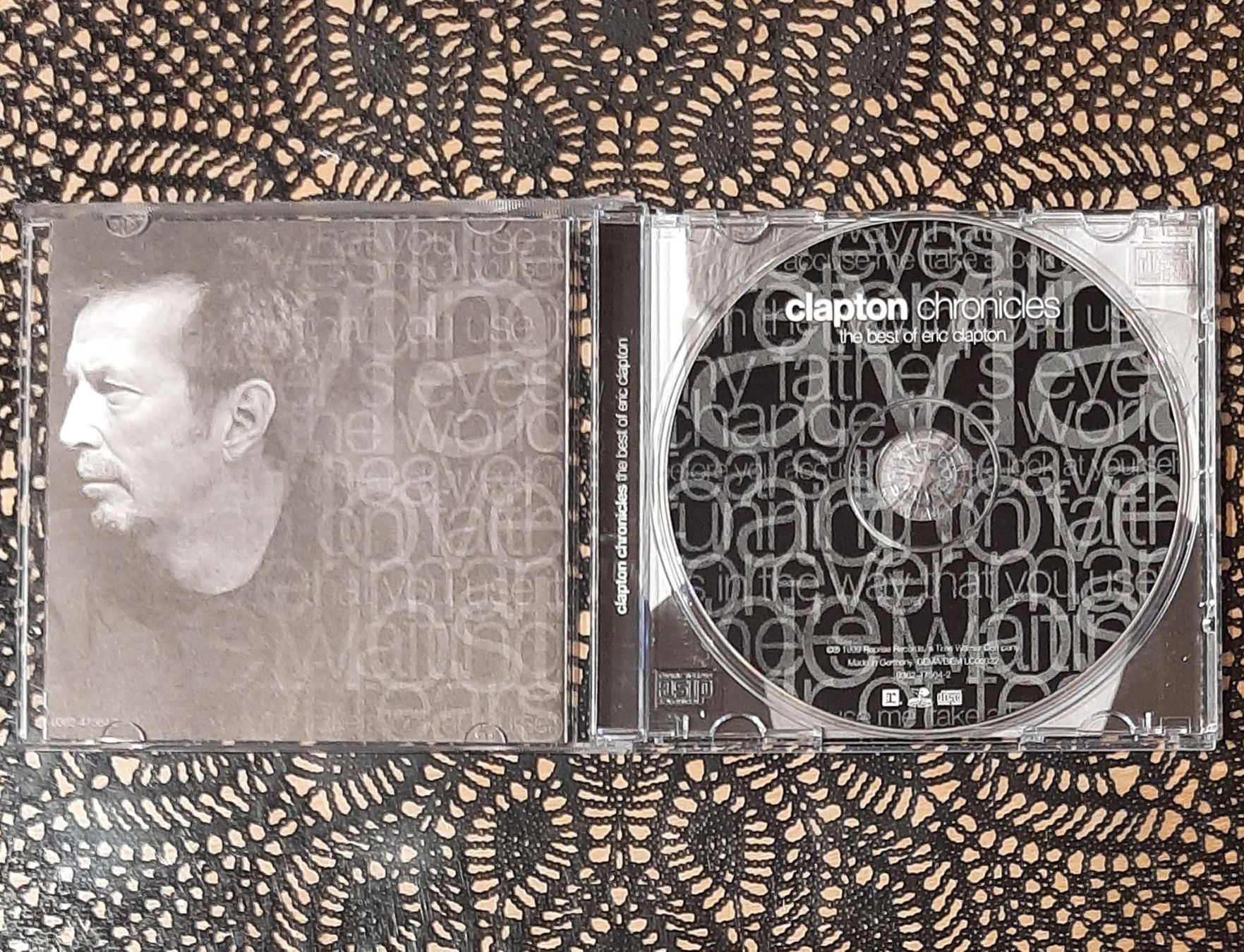 CDs: Eric Clapton - Cronicles, UK Blues CD Album 1999 – Gebraucht aus Schönenberg TG von breiti12 2