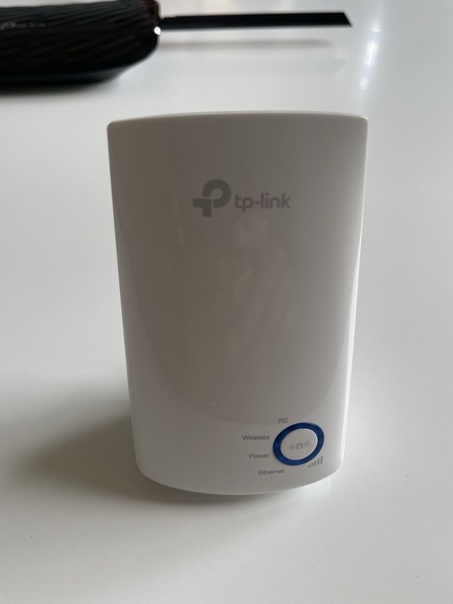 TP-Link Modems & Router: TP Link Archer C6 Gigabit Router + TP Link Repeater – Gebraucht aus Zürich von Zaphod 3