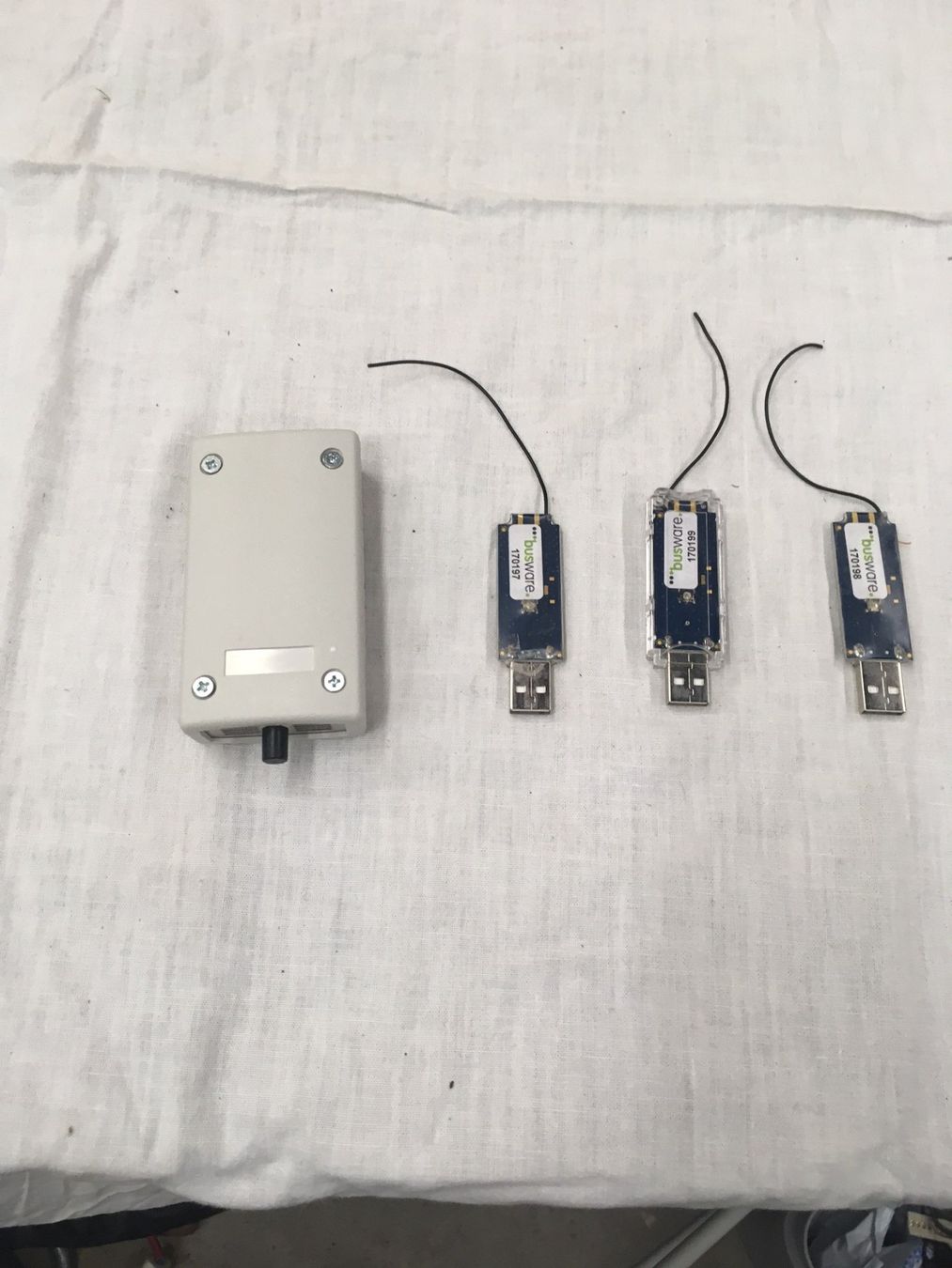 Laufwerke & Adapter: USB Stecker Adapter – Gebraucht aus Glarus von Mdelphi