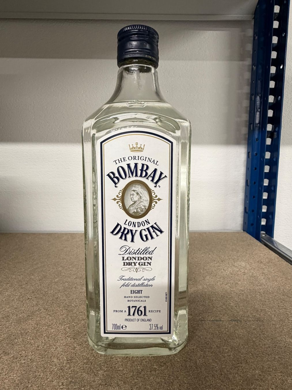 Bevande alcoliche: Bombay Dry Gin – Nuovo e nell'imballaggio originale da Schlossrued venduto da Meier-Al
