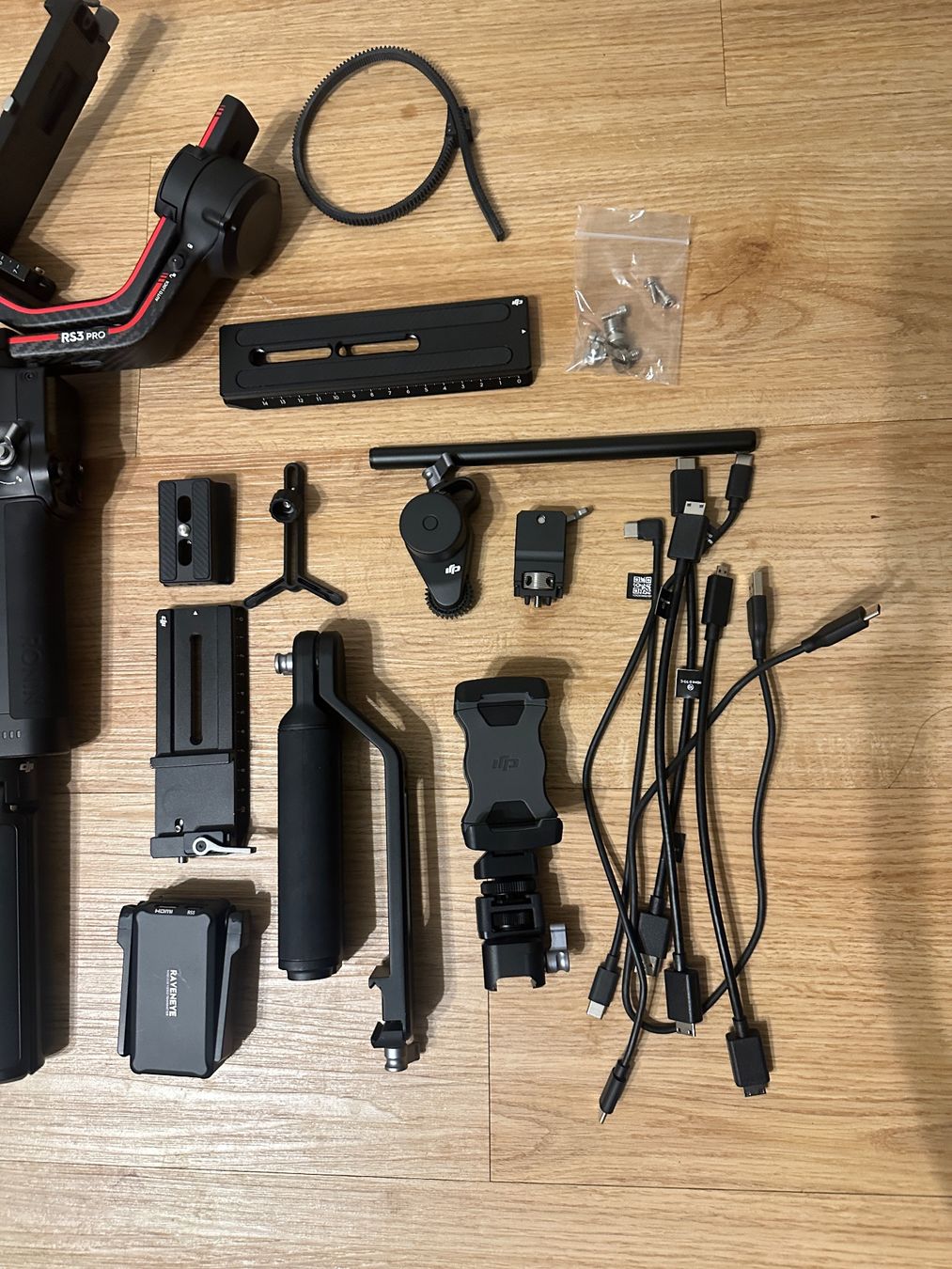 DJI Sonstiges Zubehör: Dji Ronin Rs3 Pro Combo Set - Wie Neu – Gebraucht aus Maienfeld von bumble-bee888 4