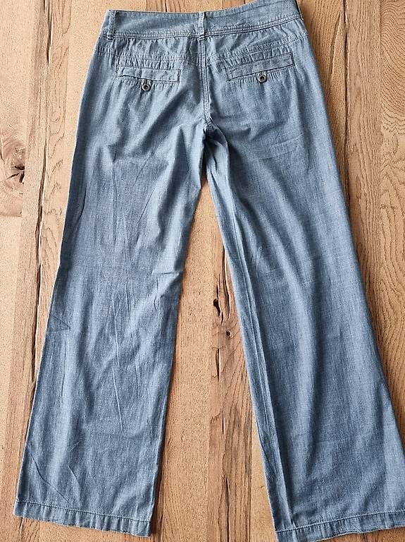 Jeans: Leichte weite Jeans von Esprit, Gr.29 – Usato da Ostermundigen venduto da d-p73 4
