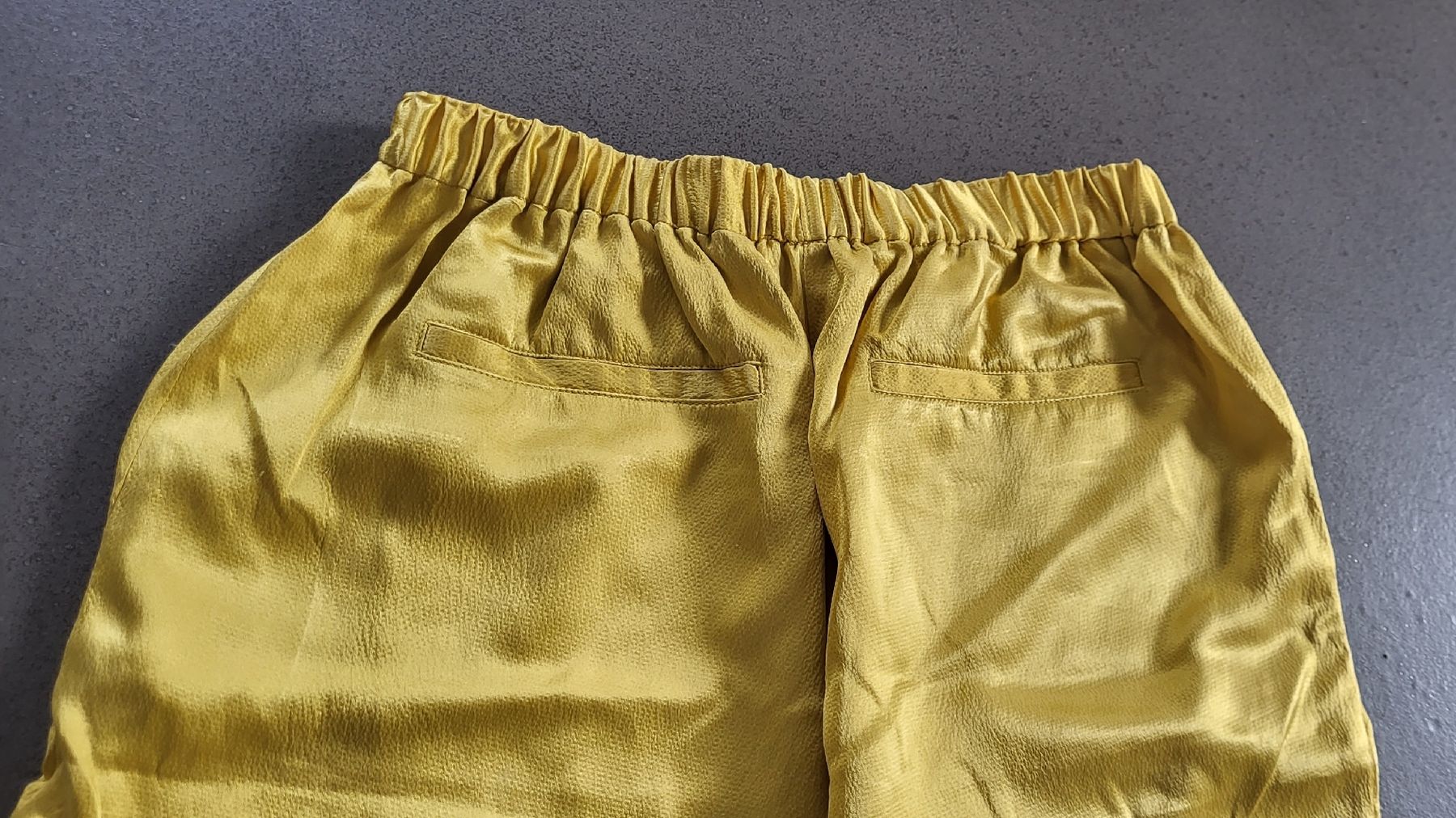 Closed Pantaloni: closed Seidenhose Gr S – Usato da Kaisten venduto da Ciccr 7