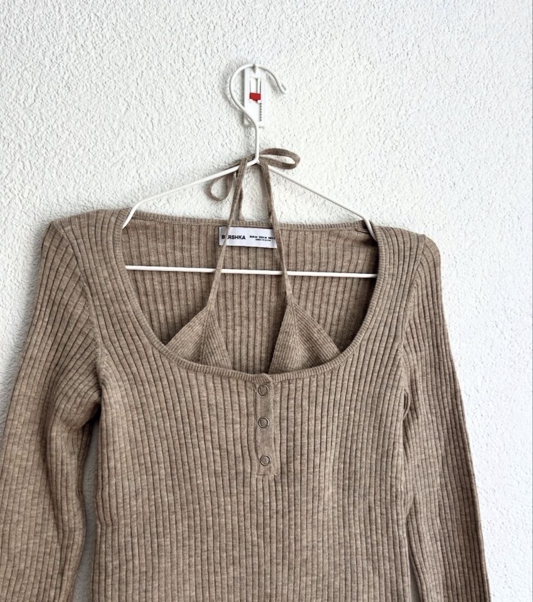 Bershka Pulls & Sweat-shirts: Damen Pullover Bershka mit Top – Neuf (Voir description) à Chur par faja7000 1