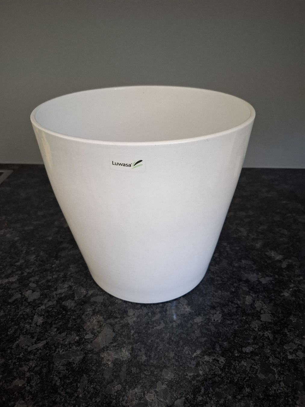 Luwasa Vasi per fiori: Cache-pot céramique Luwasa blanc, 24 cm – Usato da Neuchâtel venduto da FloKo88 1