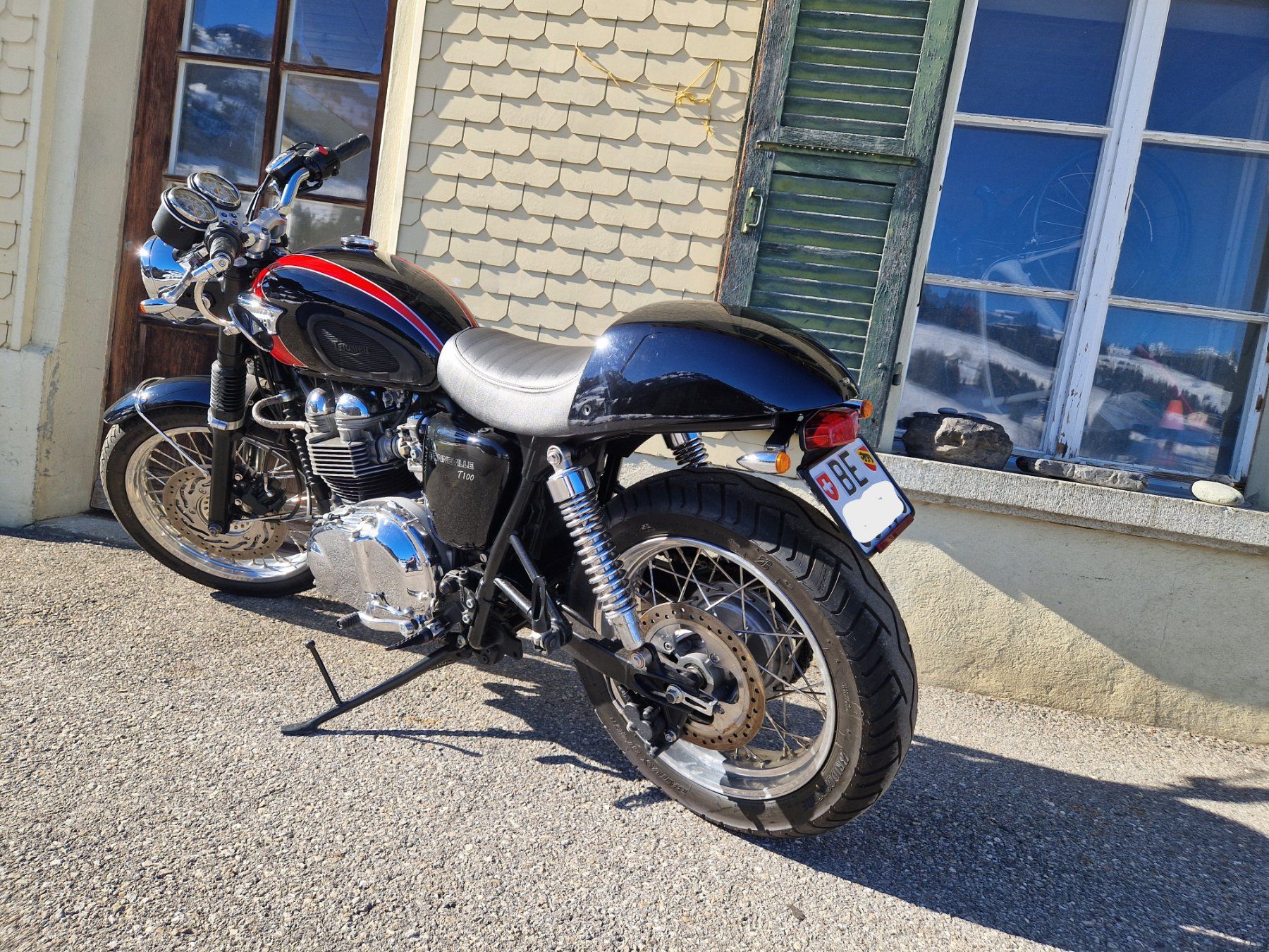 Triumph Strada: Triumph Bonneville T100 – Usato da Oeschseite venduto da lowbay 3