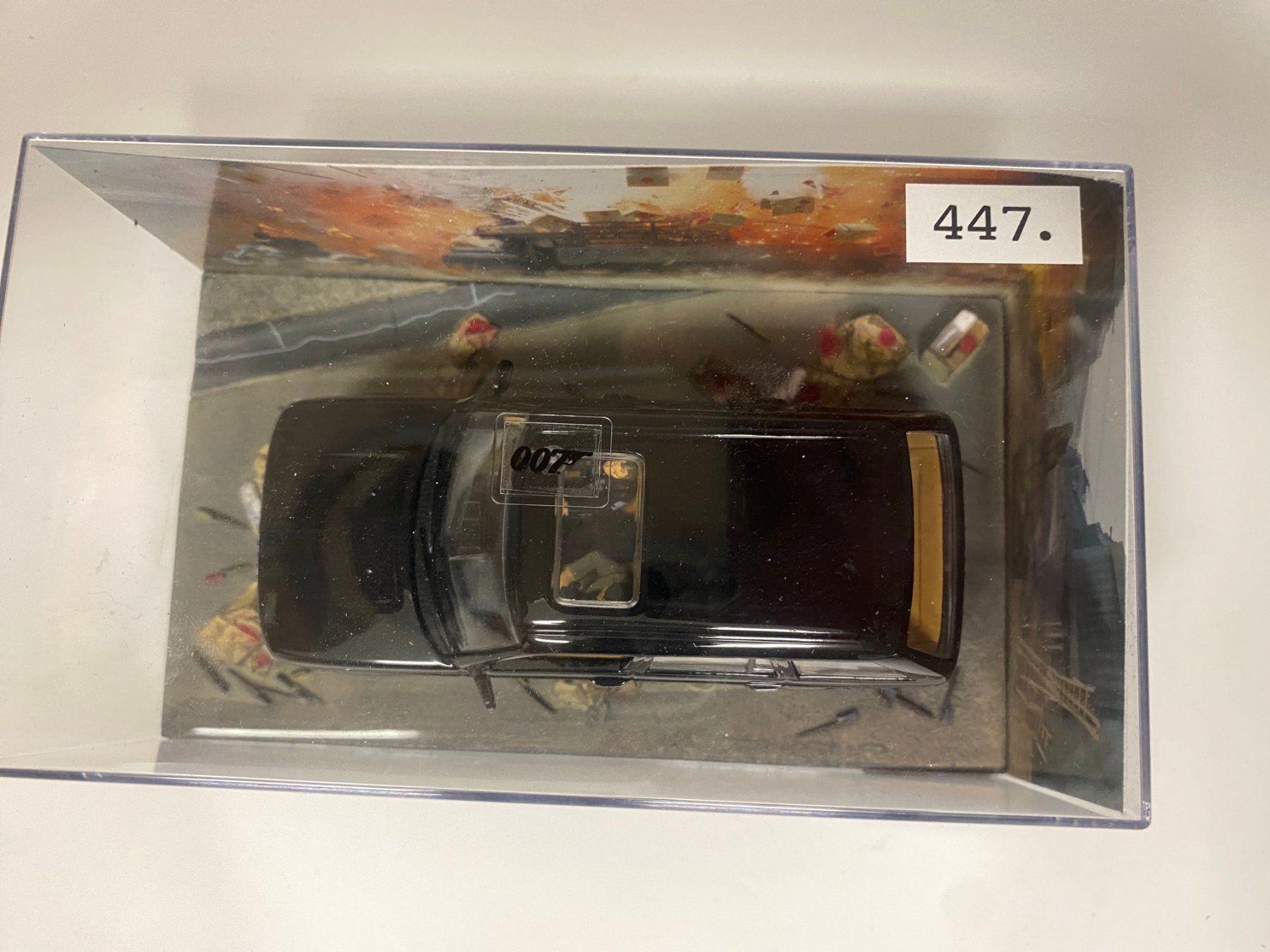 Land Rover Modellini d'auto: Range Rover James Bond Tomorrow never dies 1-43 447 – Nuovo e nell'imballaggio originale da Kerzers venduto da tisyayasuBE 3