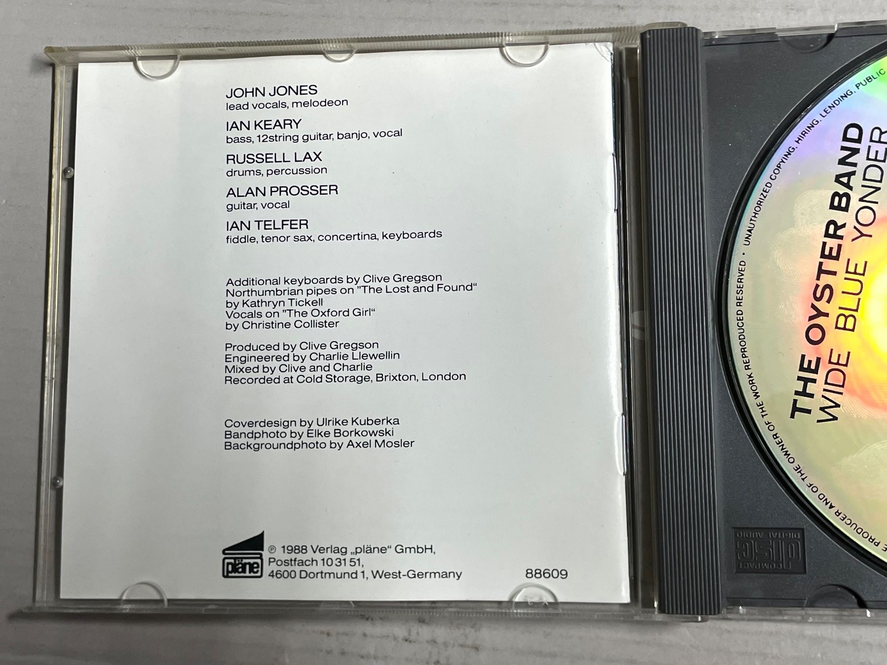 CDs: The Oyster Band - Wide Blue Yonder – Gebraucht aus Muri b. Bern von AdidasCollector 2