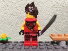 Lego Ninjago Minifigur - njo0630 - Kai - Legacy, Reb (71737)