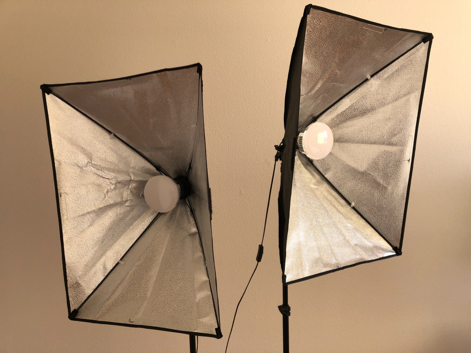 Lampen: 2er-Set LED-Softbox-Studioleuchten – Gebraucht aus Zürich von bus_xy27 6
